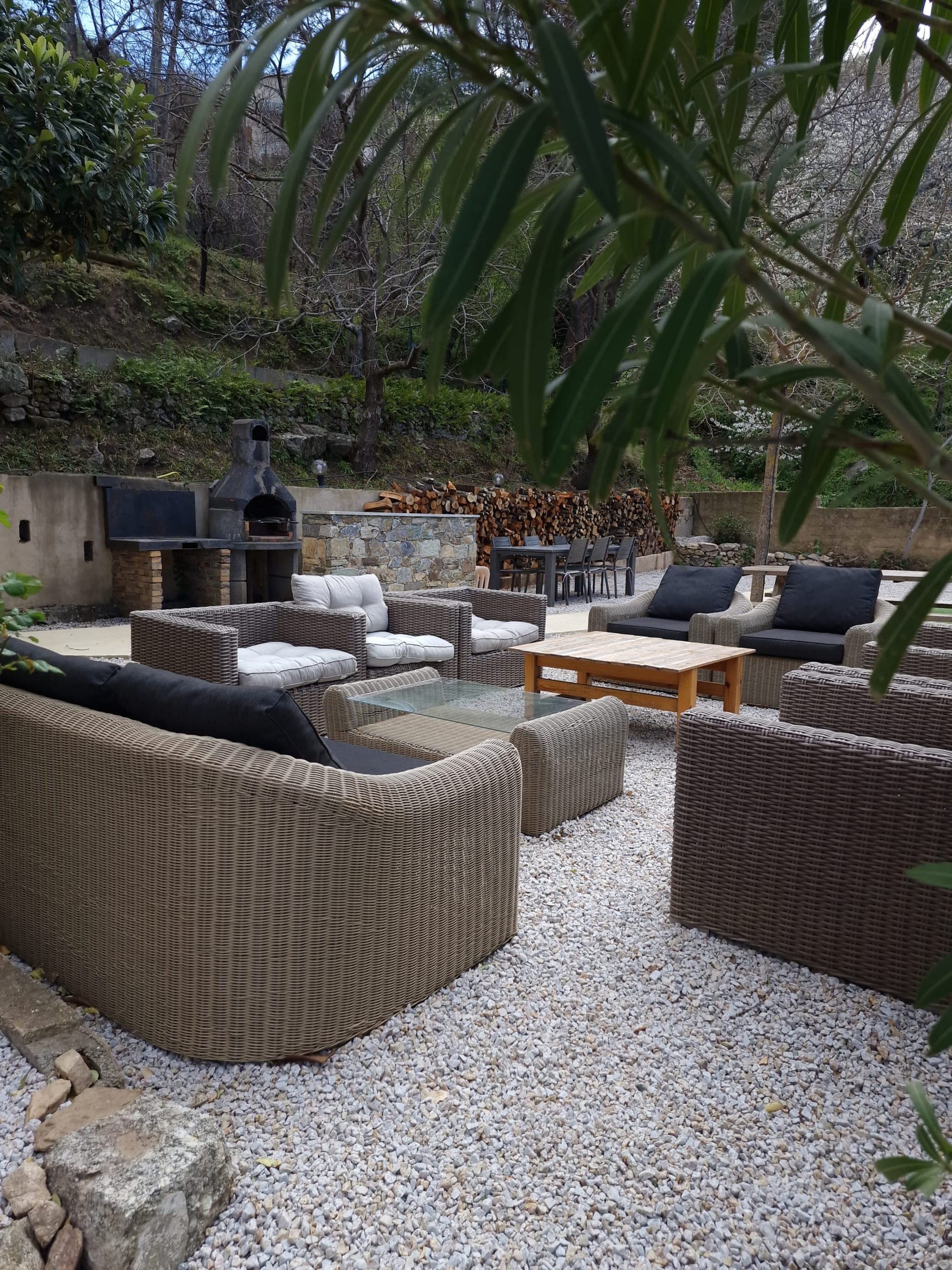 Large T3 apartment classified 4*, 140 m², private garden 360 m², billiards — 12